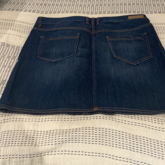 Denim skirt - Picture 2 of 4